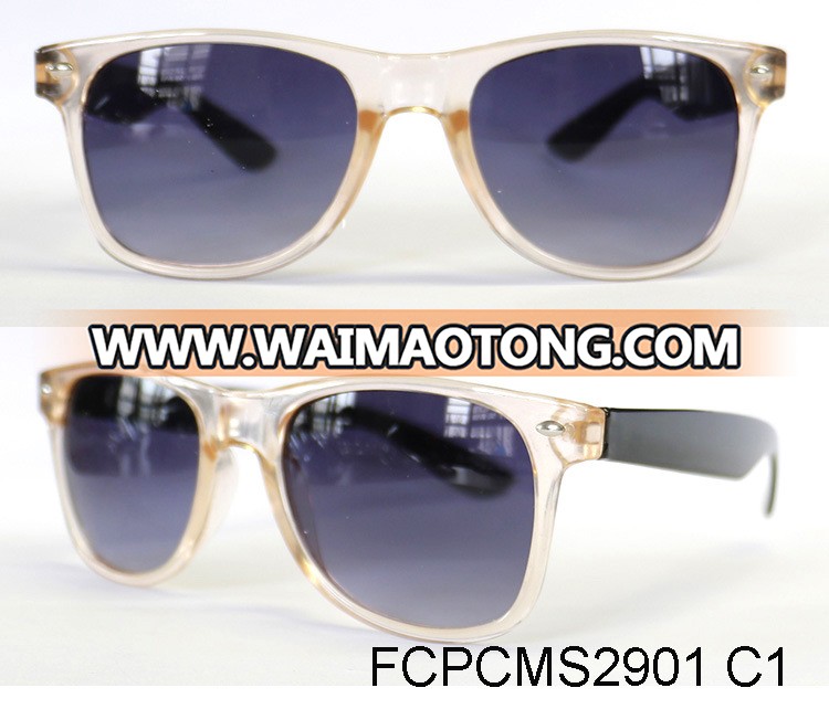 Best Design Plastic Classical Sunglasses